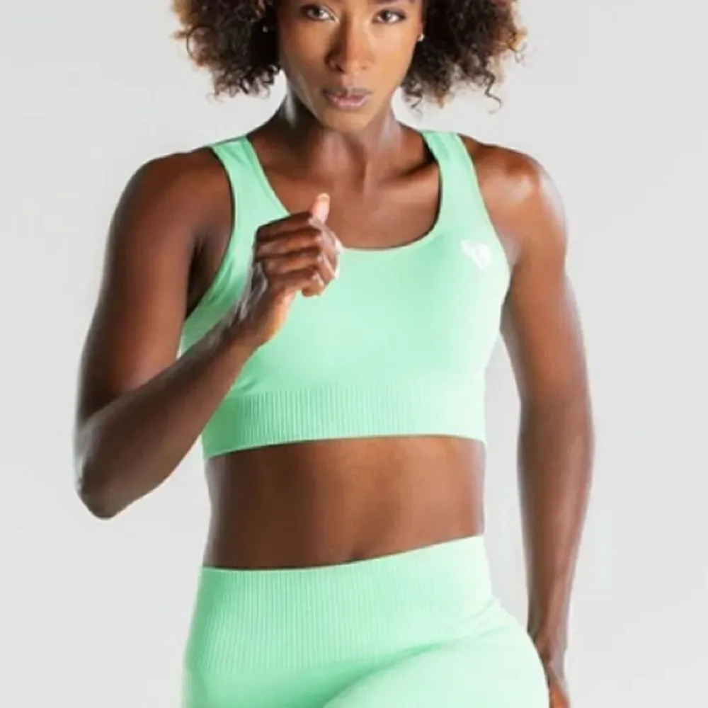 Womens Best Wear SET - POWER SEAMLESS CYCLING SHORTS & POWER SEAMLESS SPORTS BRA